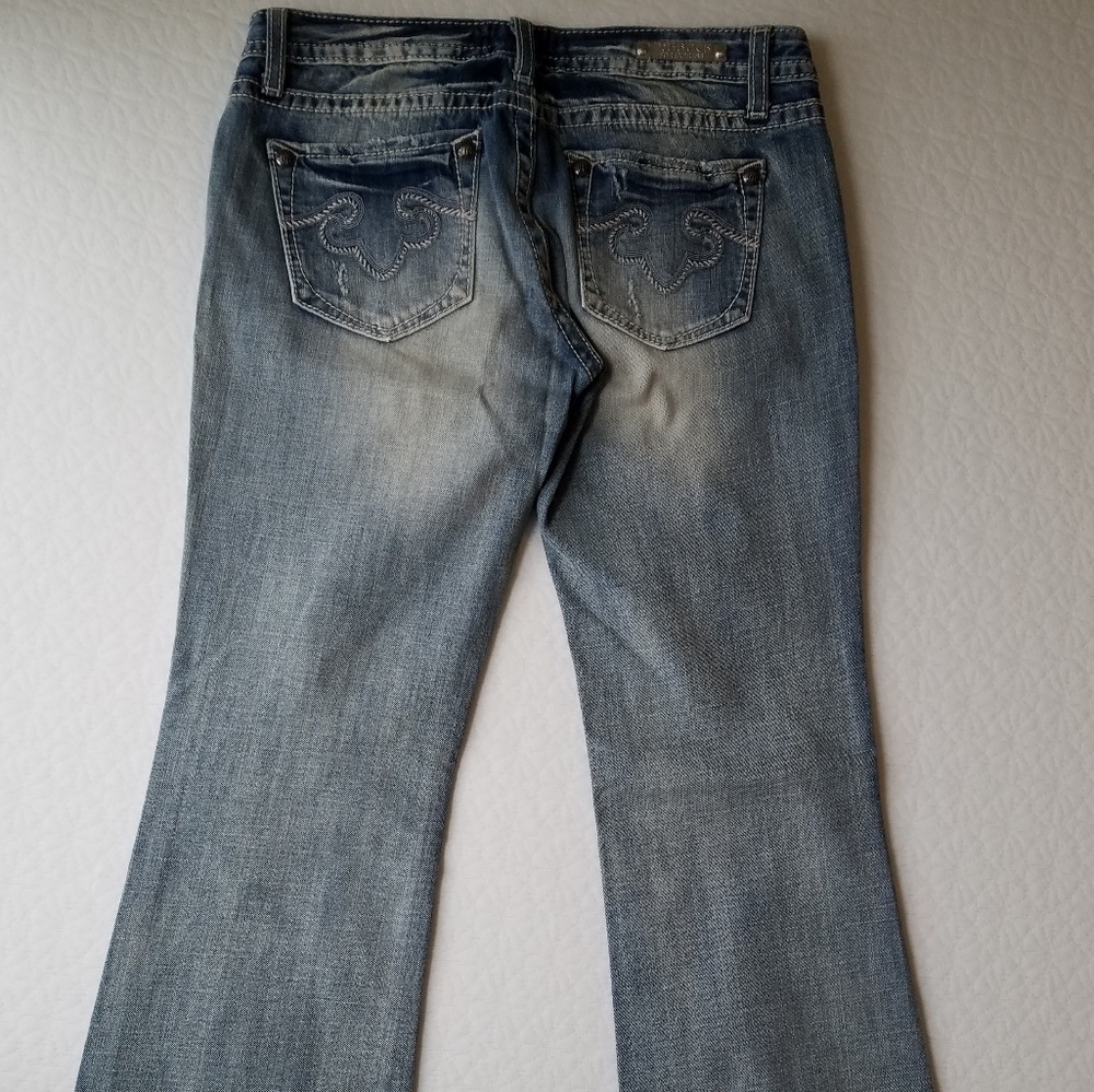 Express Boot Leg Jeans - Picture 4 of 4